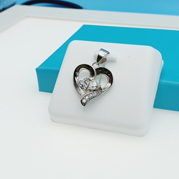 "925 Sterling Silver CZ Beautiful Pendant for Women, 1USPAR4018 - Picture 6 of 11